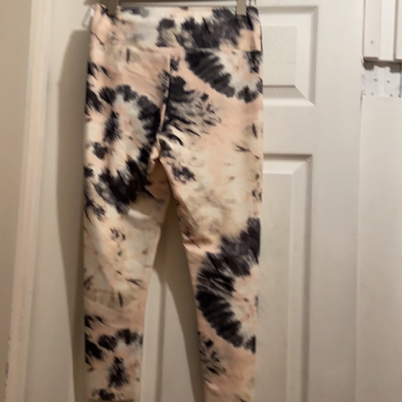 Aurum - Picture 4 of 11